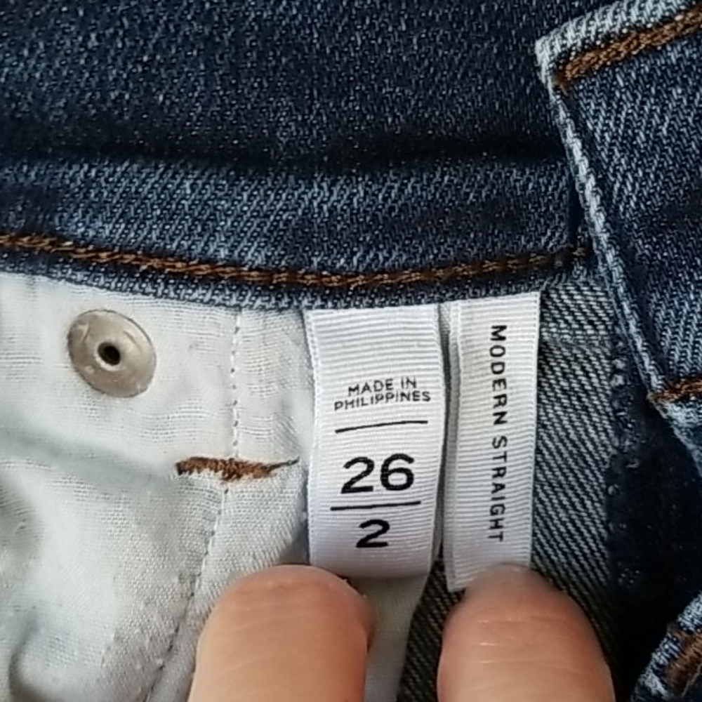 4/$34 Loft Modern Straight Jeans 26/2 - Picture 5 of 6